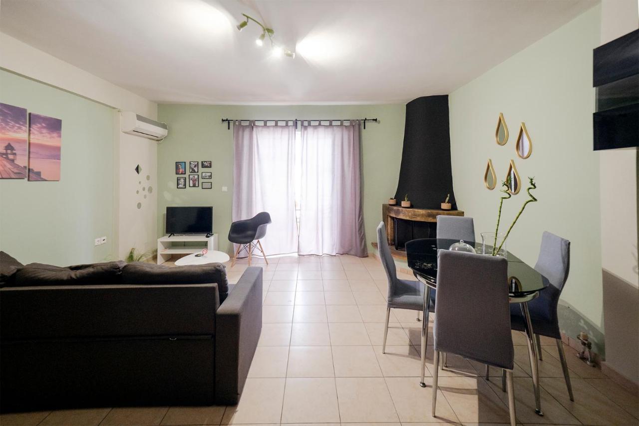 Cozy Apartment St John Chalkís Buitenkant foto